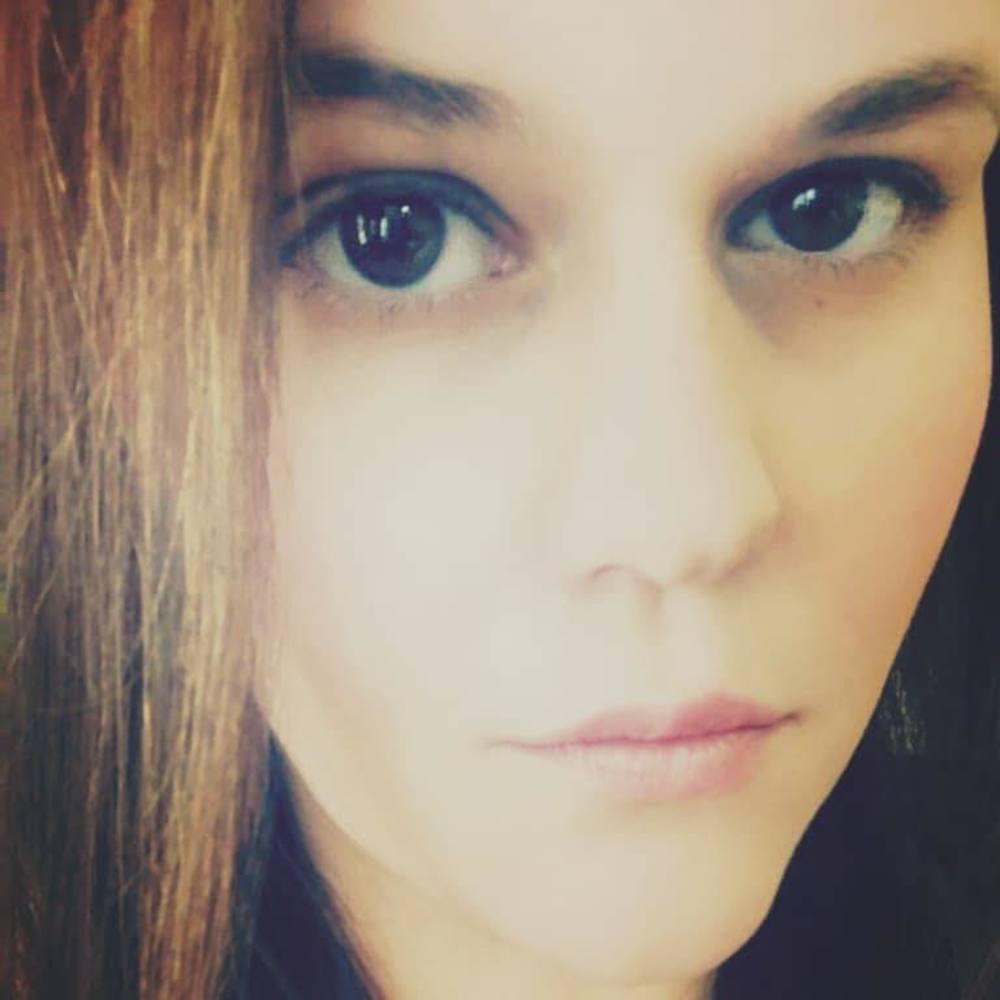 Meet your Posher, Stacey